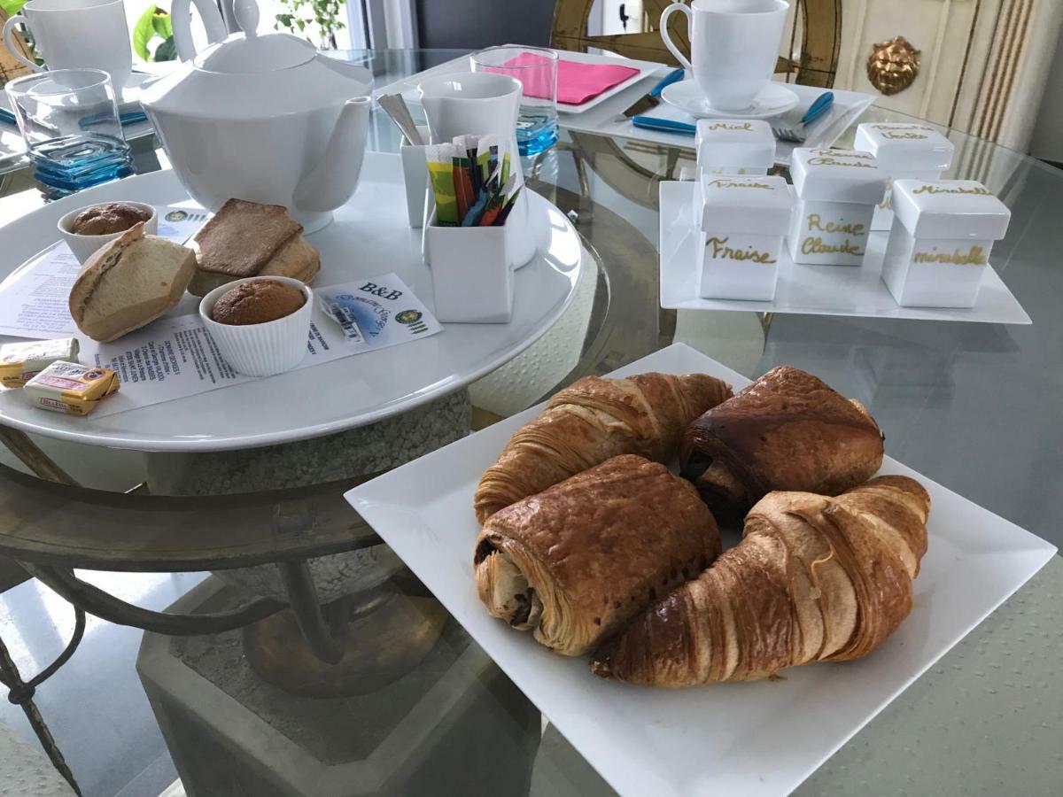 Domaine Georges V Bed & Breakfast Saint-Junien Ngoại thất bức ảnh